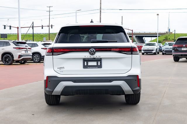 New 2026 Volkswagen Tiguan SE image 5