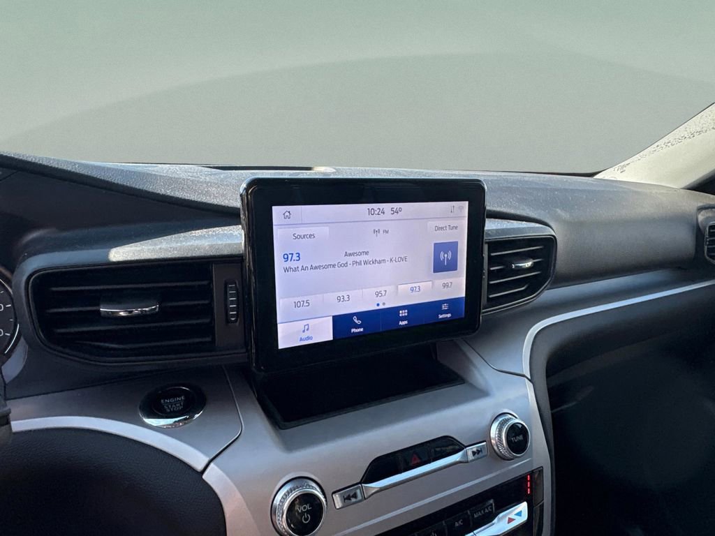 Used 2023 Ford Explorer XLT image 24