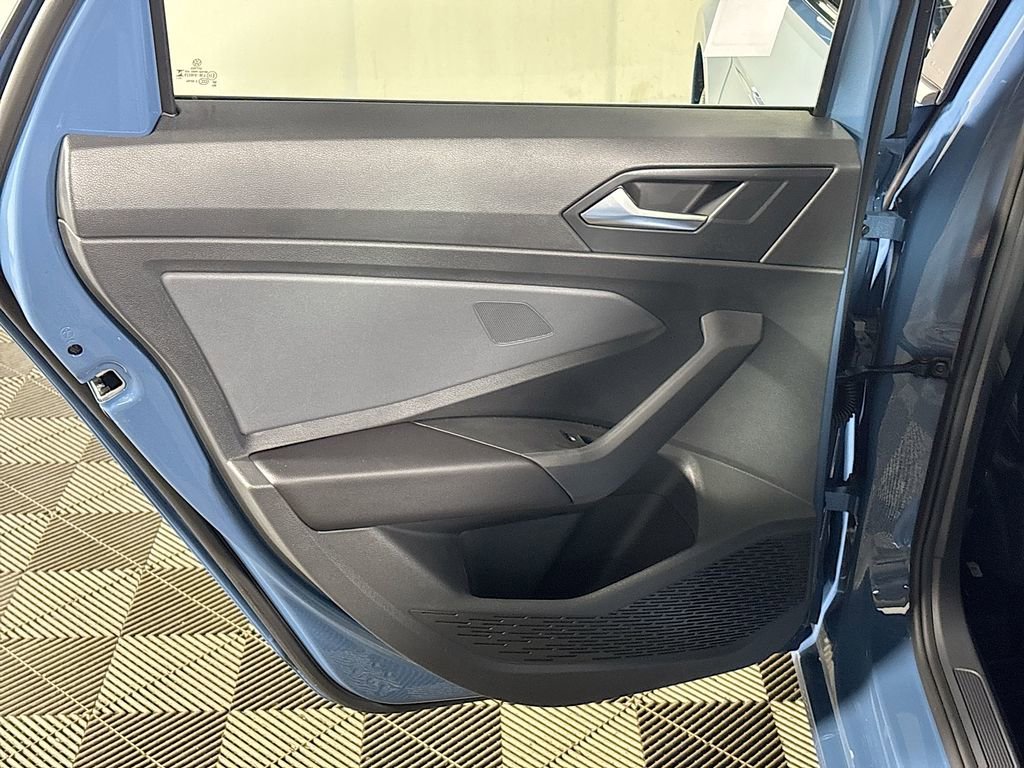 New 2026 Volkswagen Jetta SE image 19