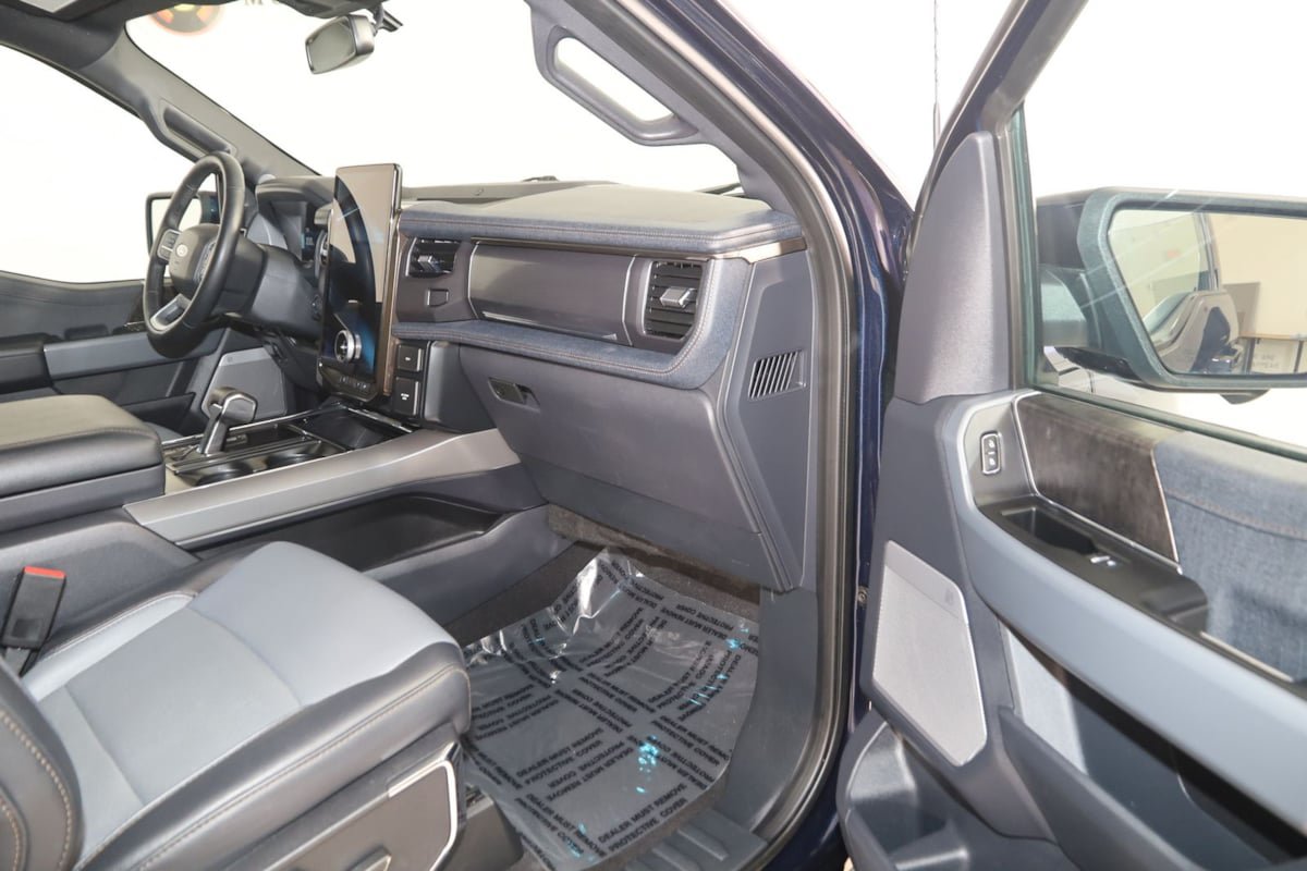 Used 2023 Ford F150 Lightning Lariat AWD/4WD image 46