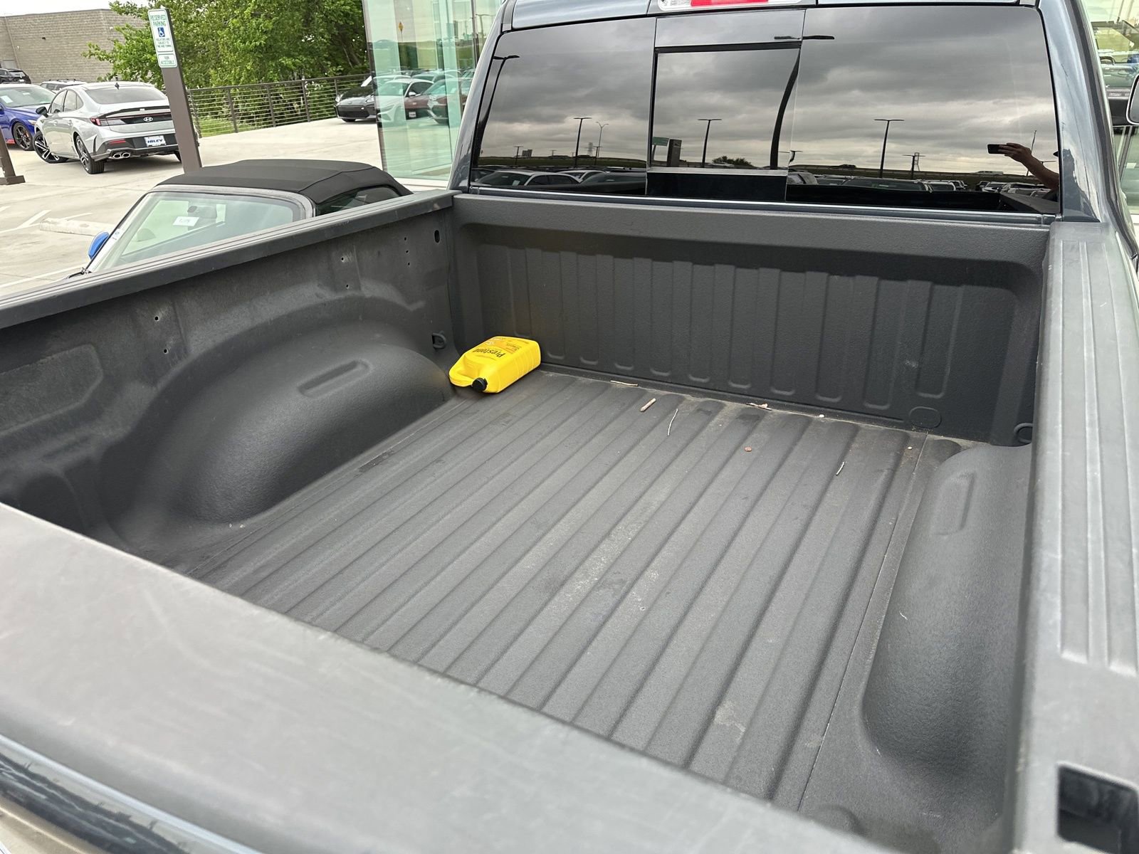 Used 2019 RAM 1500 Limited w/ Advanced Safety Group image 11