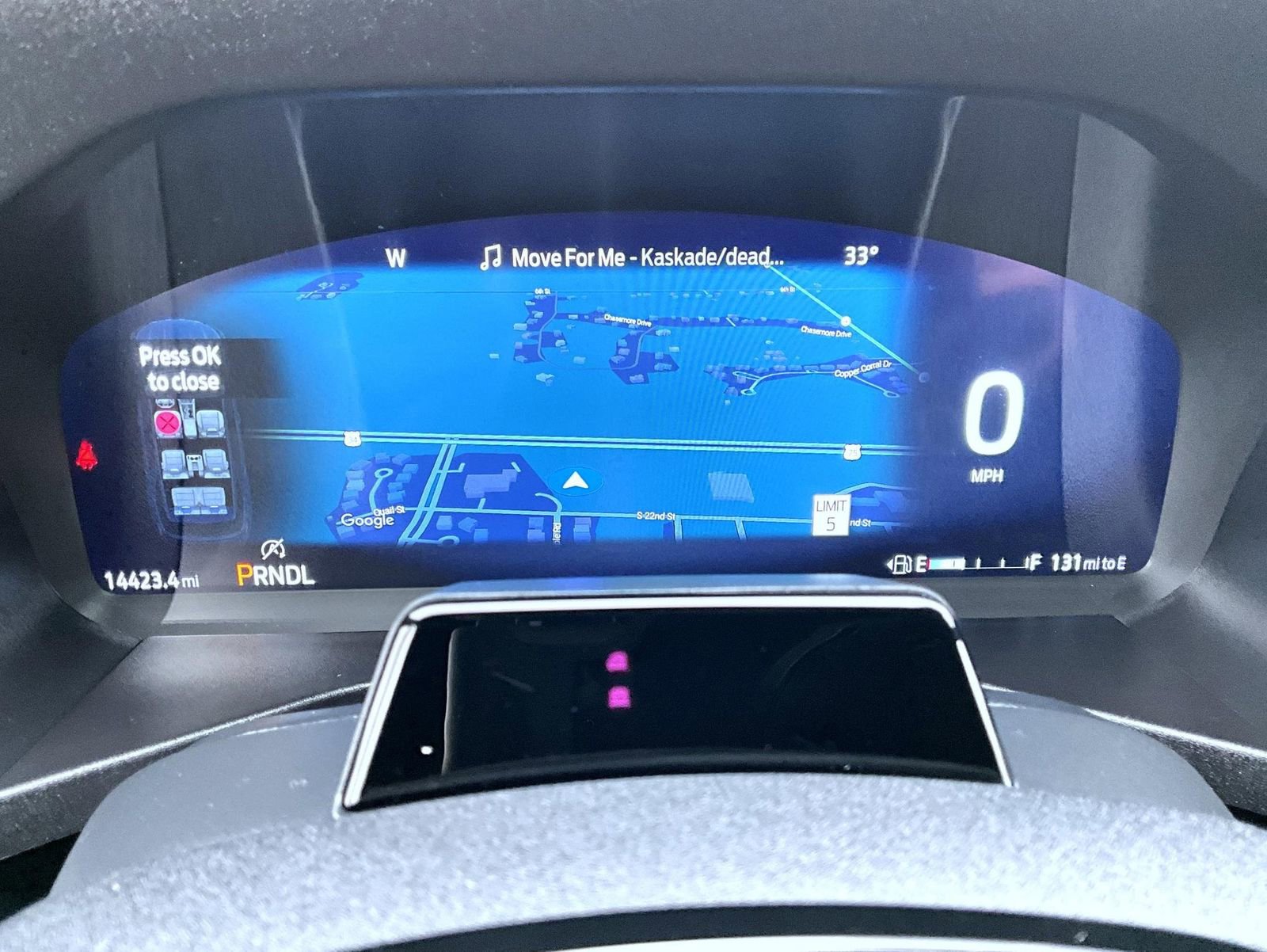 Used 2025 Ford Explorer Platinum w/ LUX Leather Package image 15