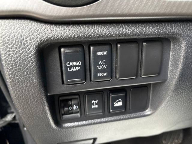 Used 2020 Nissan Titan PRO-4X image 15