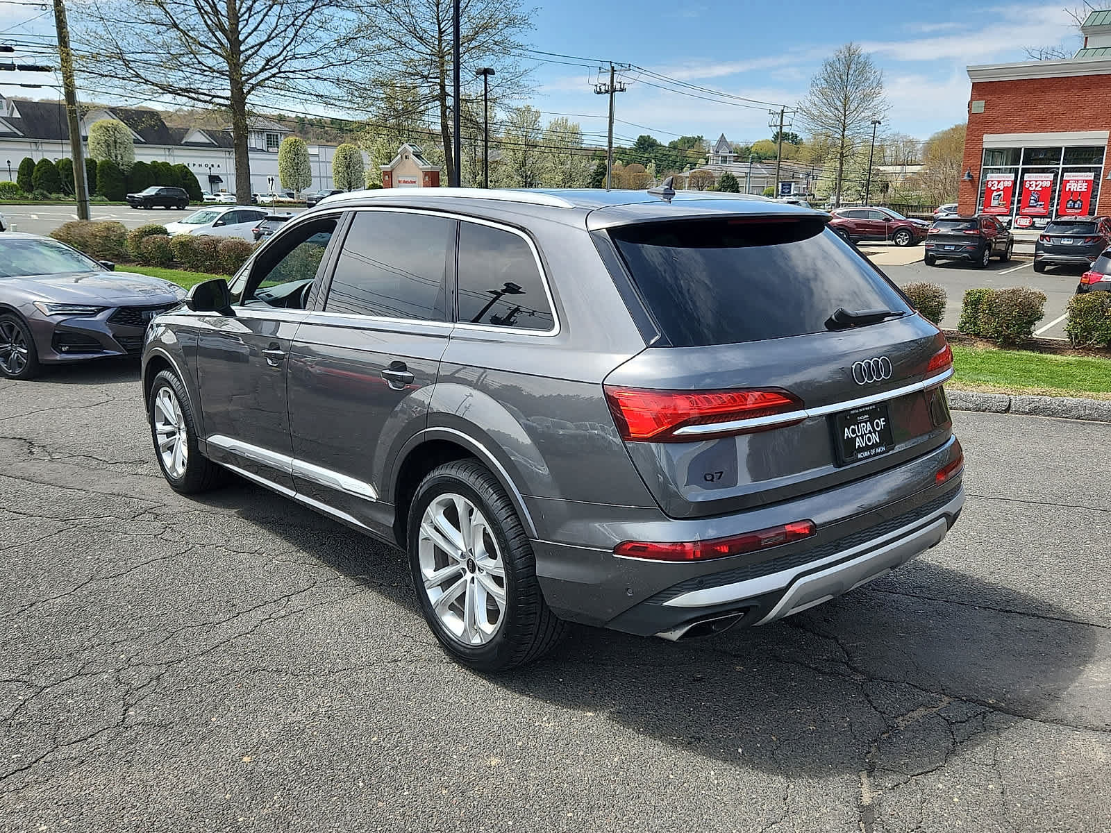 Used 2025 Audi Q7 3.0T Premium Plus AWD/4WD image 7
