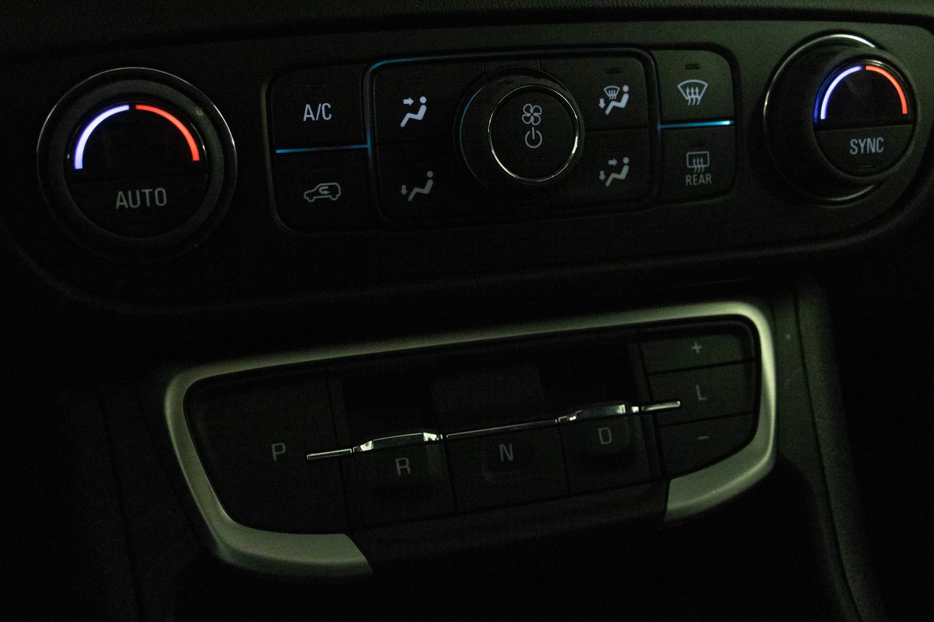 Certified 2022 GMC Terrain SLT w/ Elevation Edition image 63