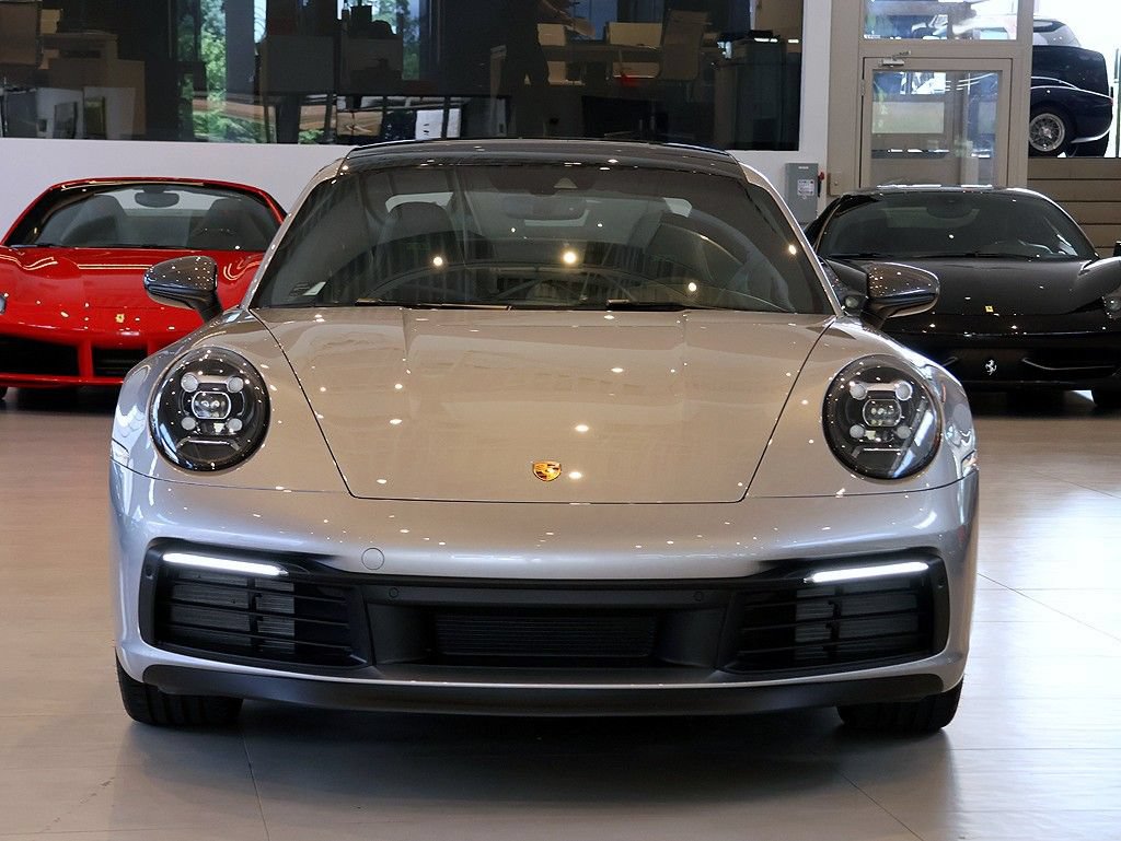 Used 2023 Porsche 911 Carrera T RWD image 44
