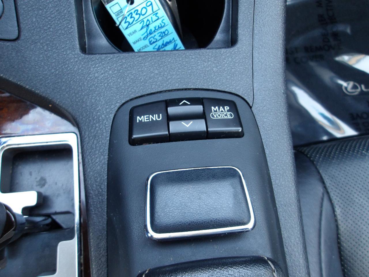 Used 2013 Lexus ES 300h FWD image 21