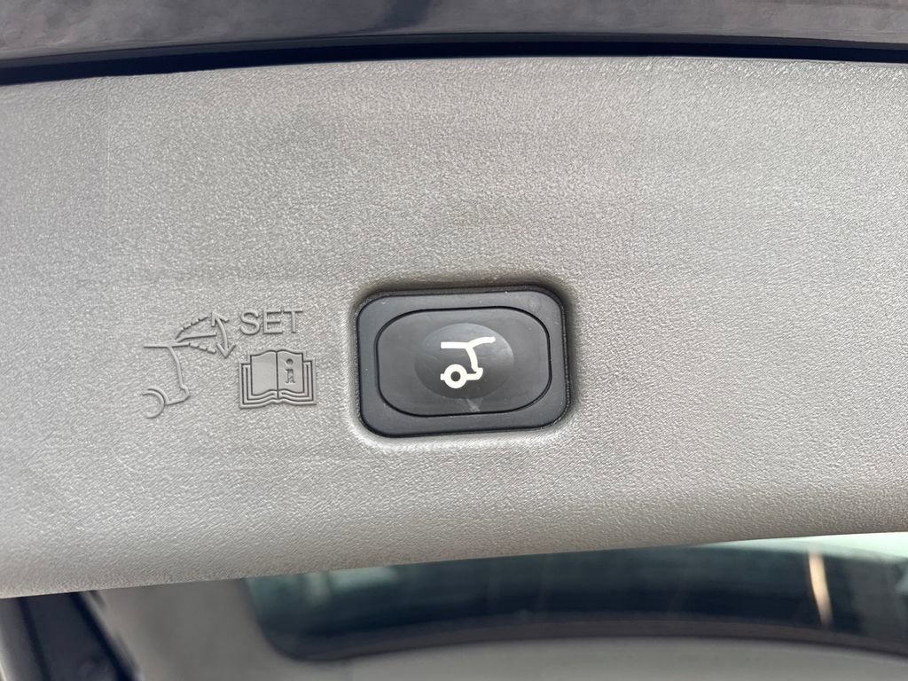 Used 2024 Lincoln Nautilus Premier w/ Equipment Group 102A AWD/4WD image 14