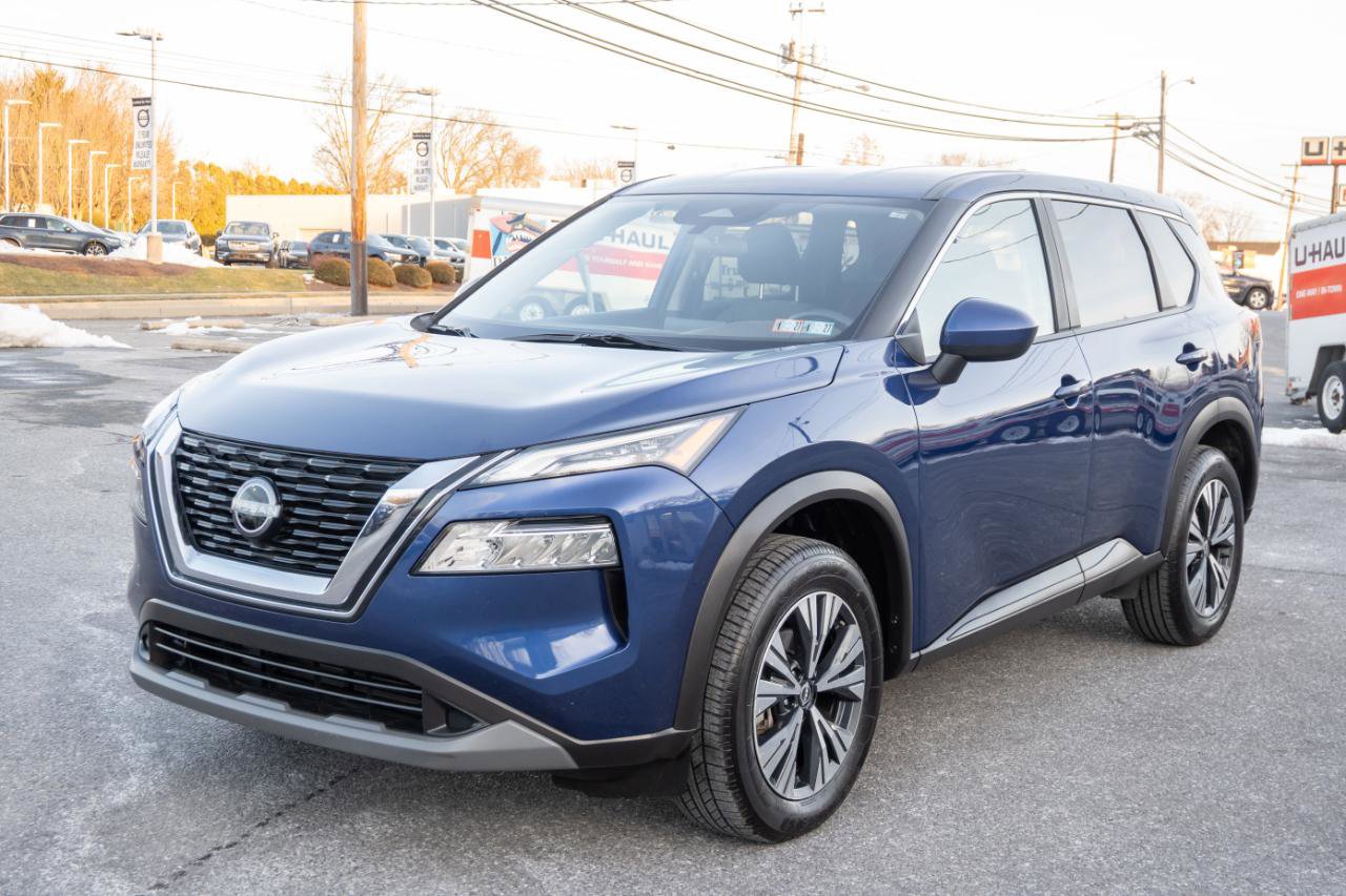 Used 2023 Nissan Rogue SV FWD image 7