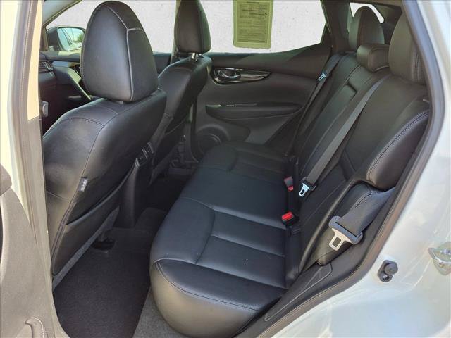 Used 2021 Nissan Rogue Sport SL w/ Premium Package FWD image 20