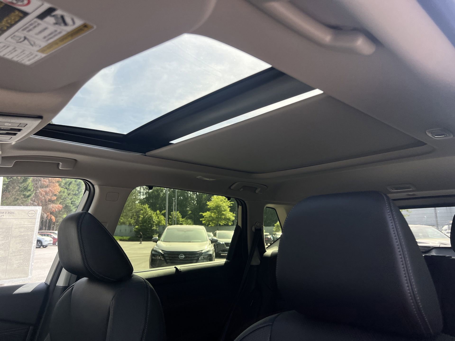 New 2026 Nissan Rogue Platinum AWD/4WD image 10