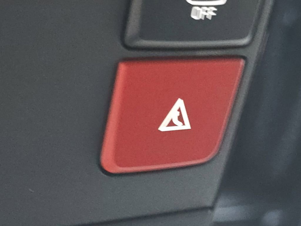 New 2026 Kia Carnival LX image 7