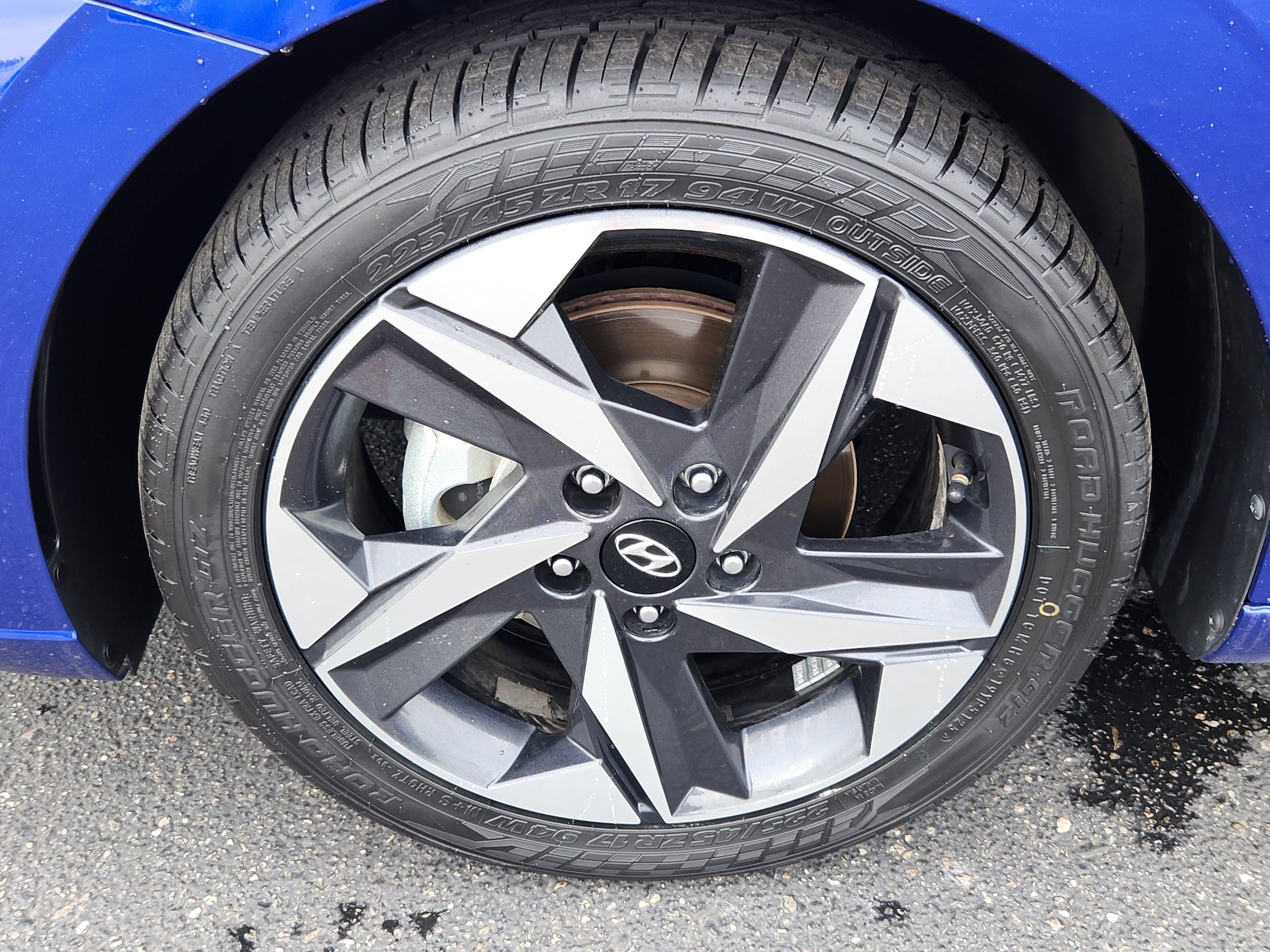 Used 2023 Hyundai Elantra SEL w/ Convenience Package FWD image 14