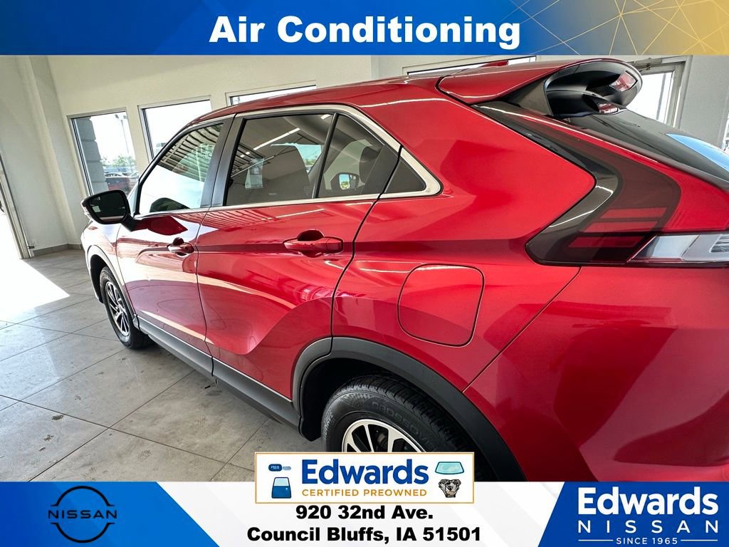 Used 2022 Mitsubishi Eclipse Cross ES AWD/4WD image 6