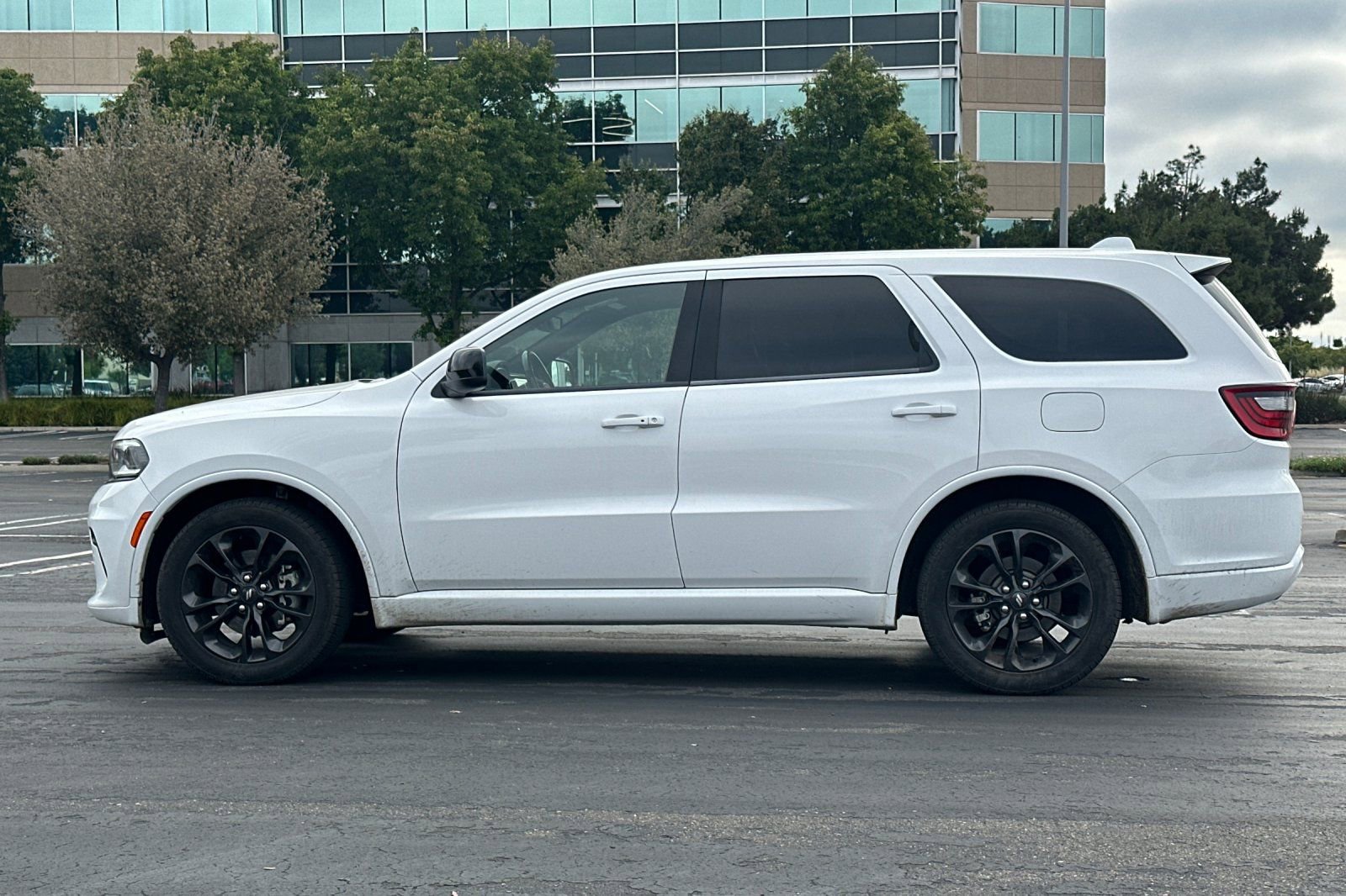Used 2021 Dodge Durango GT w/ Blacktop Package RWD image 7