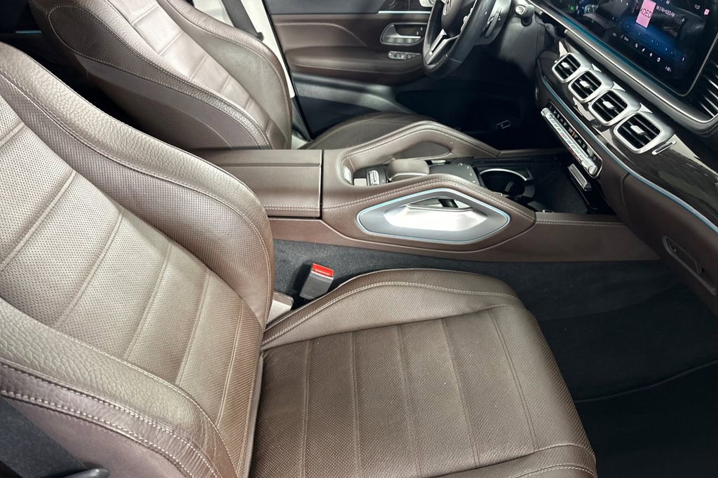 Certified 2023 Mercedes-Benz GLS 450 4MATIC image 19