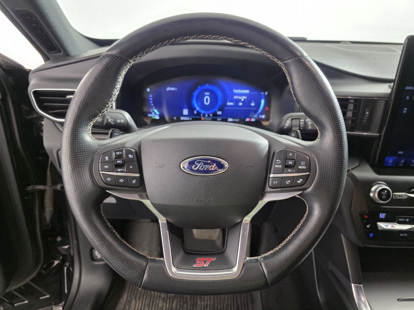 Used 2020 Ford Explorer ST w/ ST Street Pack AWD/4WD image 27