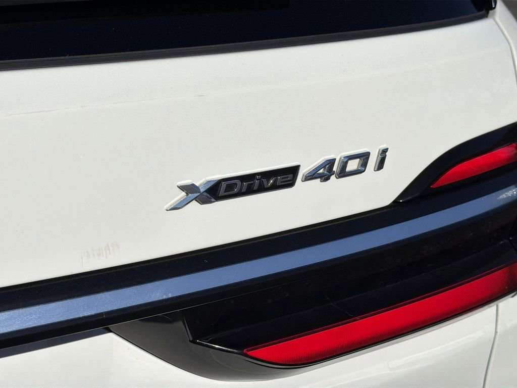 Used 2023 BMW X7 xDrive40i image 29