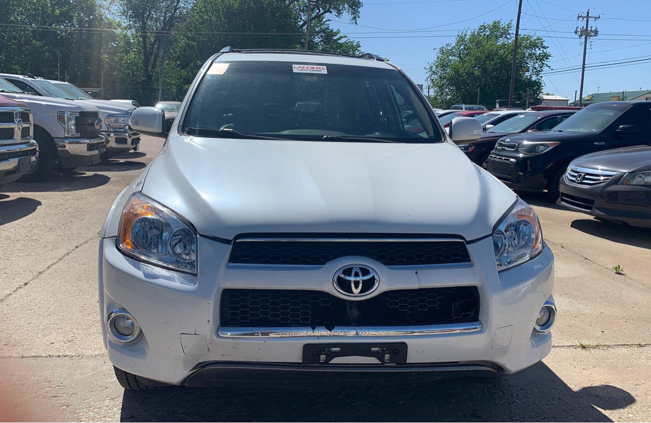 Used 2010 Toyota RAV4 Limited FWD image 2