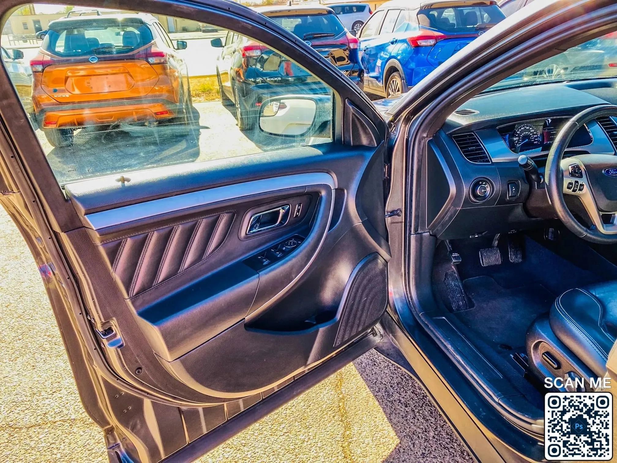 Used 2019 Ford Taurus SEL w/ Equipment Group 201A AWD/4WD image 17