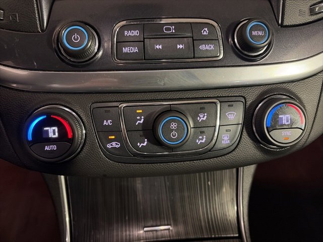 Used 2018 Chevrolet Impala LT image 39