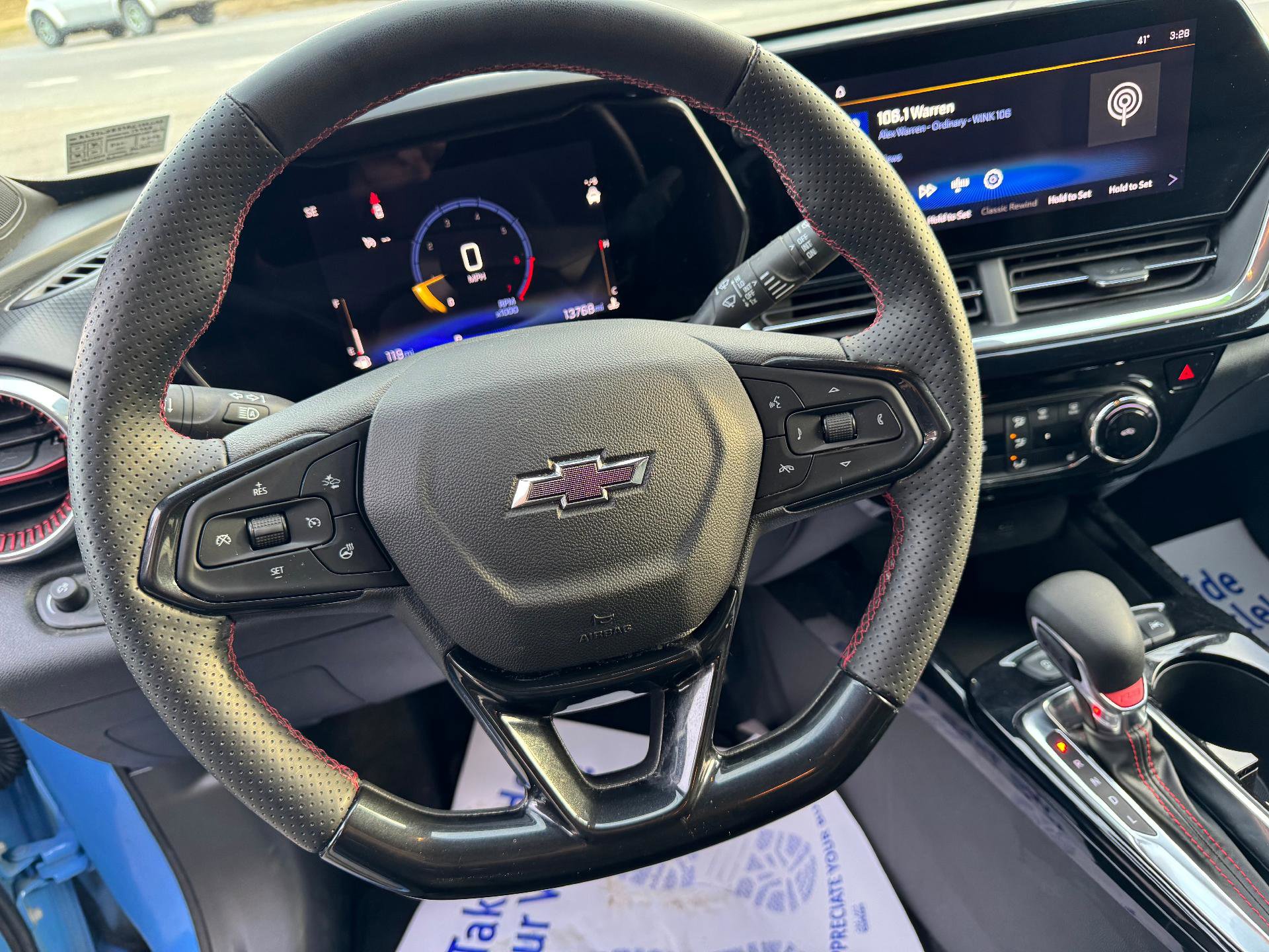 Used 2024 Chevrolet Trax RS w/ Driver Confidence Package image 23