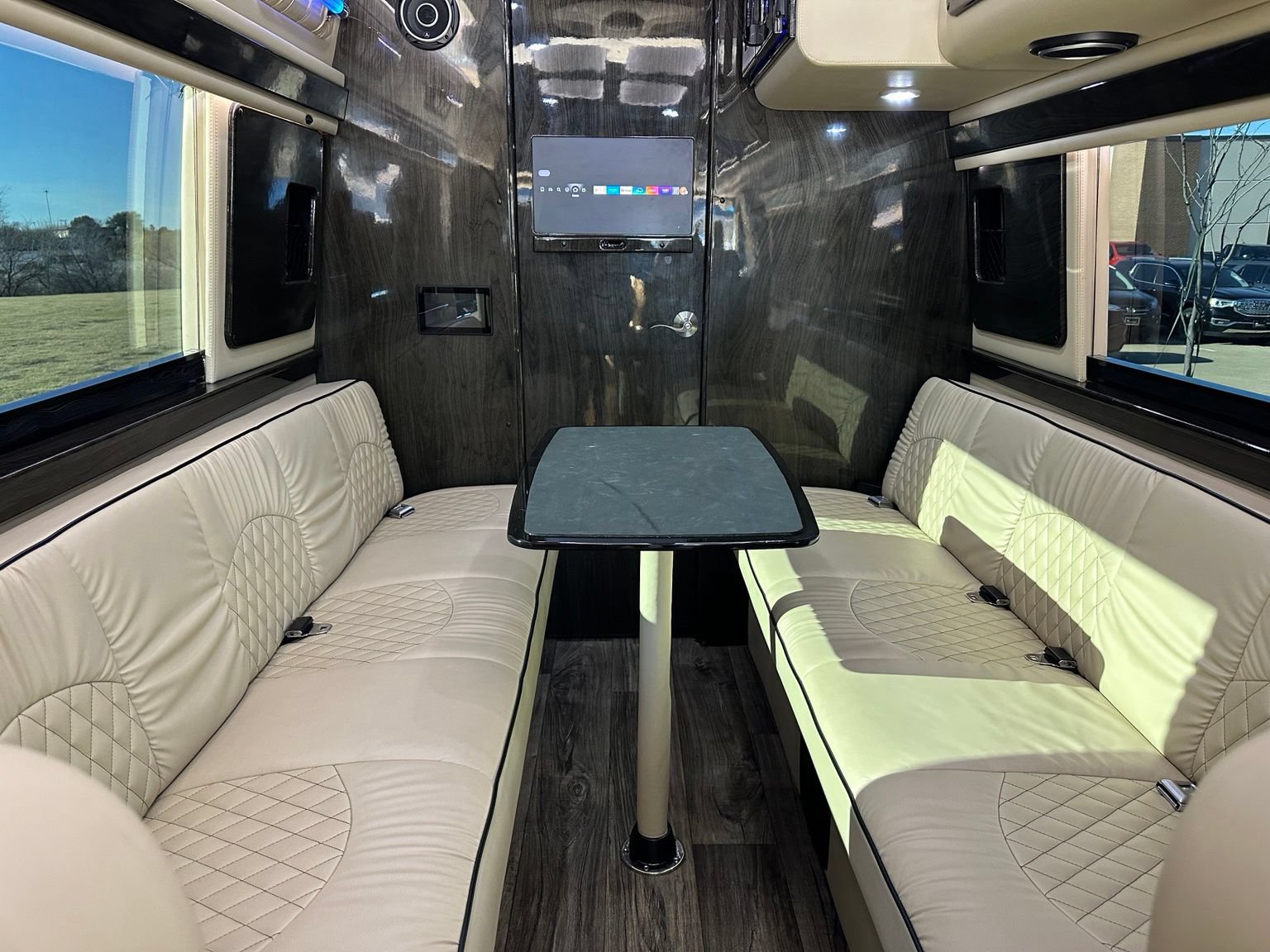 Used 2022 Mercedes-Benz Sprinter 3500 w/ Parking Package image 15