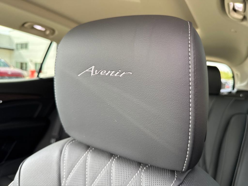 Certified 2023 Buick Envision Avenir AWD/4WD image 14