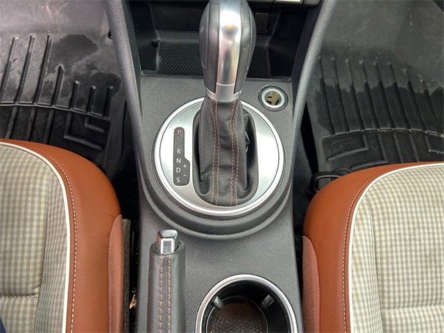 Used 2015 Volkswagen Beetle 1.8T Classic image 19