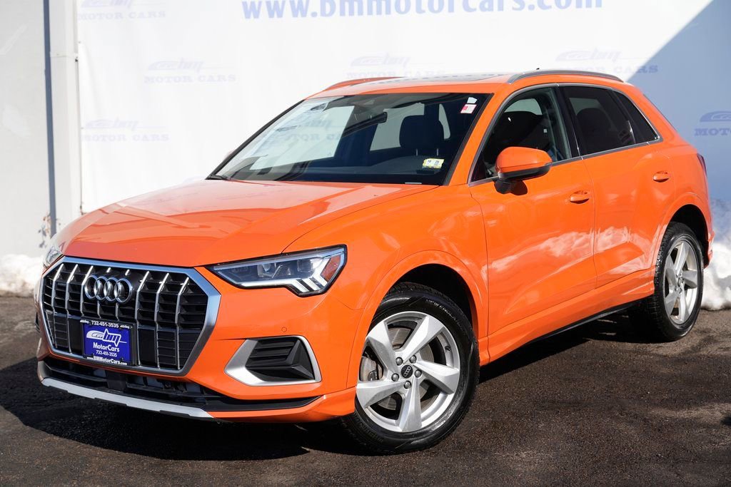 Used 2022 Audi Q3 2.0T Premium Plus image 2