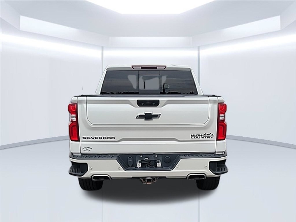 Used 2022 Chevrolet Silverado 1500 High Country w/ Safety Package II AWD/4WD image 11