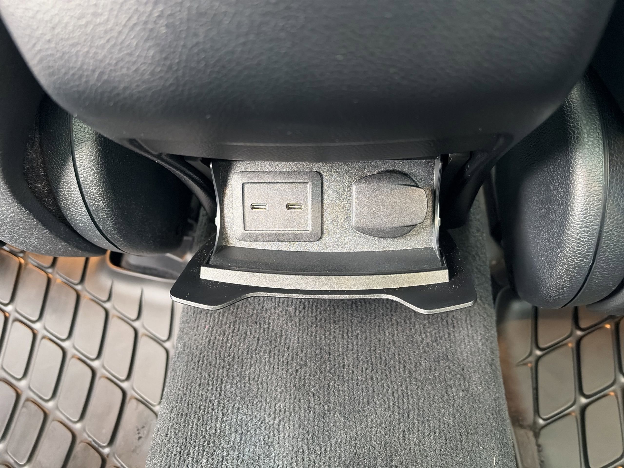 Used 2022 Mercedes-Benz GLC 300 4MATIC image 18