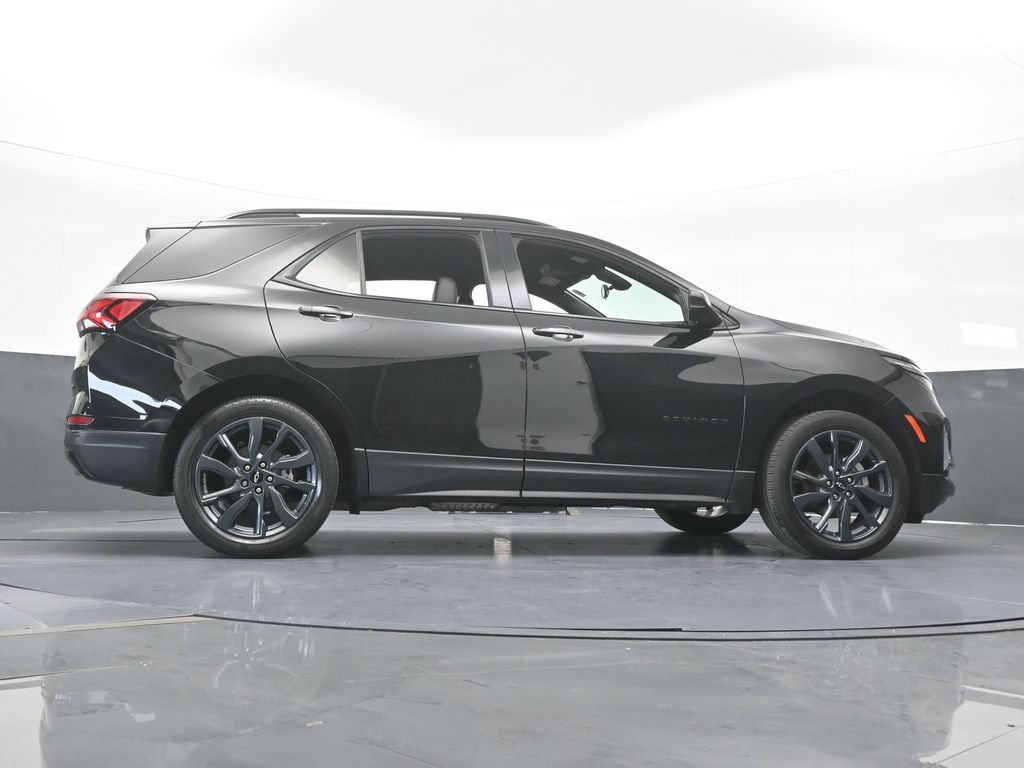 Used 2023 Chevrolet Equinox RS FWD image 58