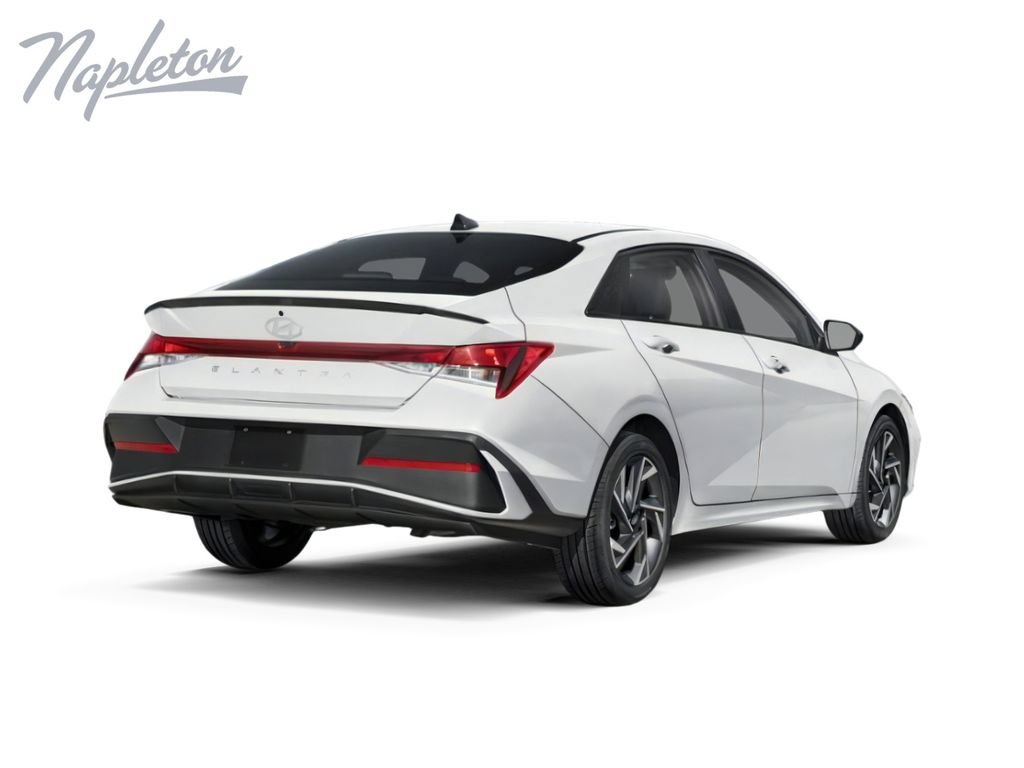 New 2026 Hyundai Elantra SEL Sport FWD image 3