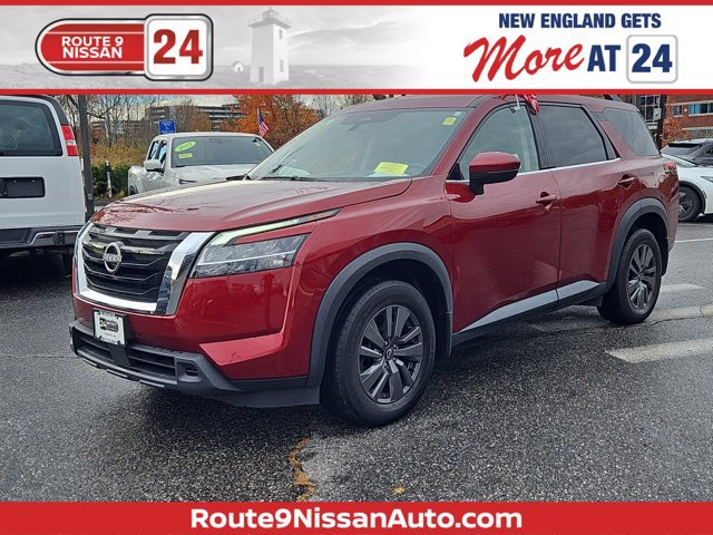 Certified 2022 Nissan Pathfinder SV image 1
