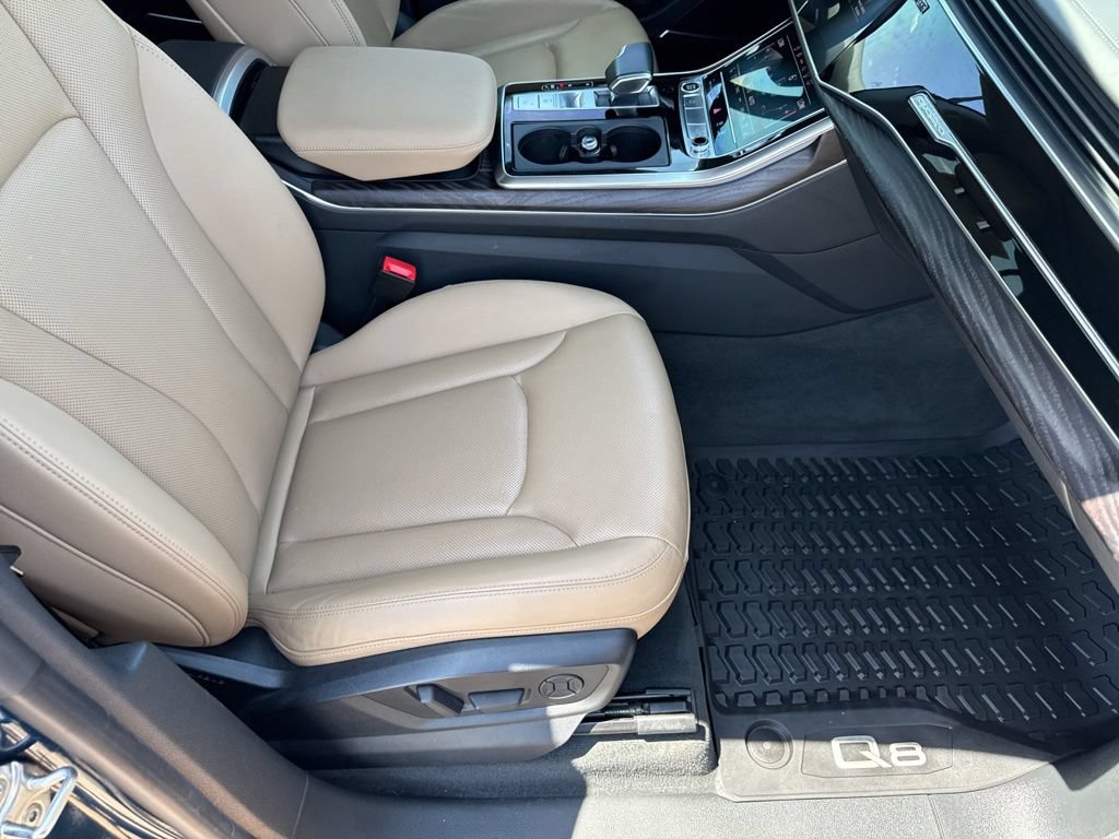 Used 2021 Audi Q8 Prestige w/ Prestige Package AWD/4WD image 26