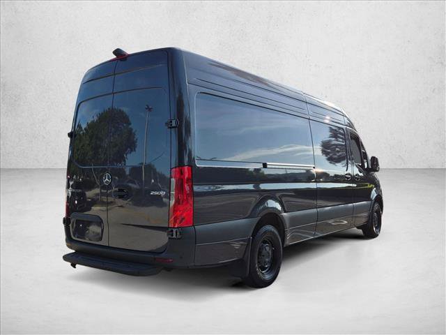 Used 2026 Mercedes-Benz Sprinter 2500 image 5