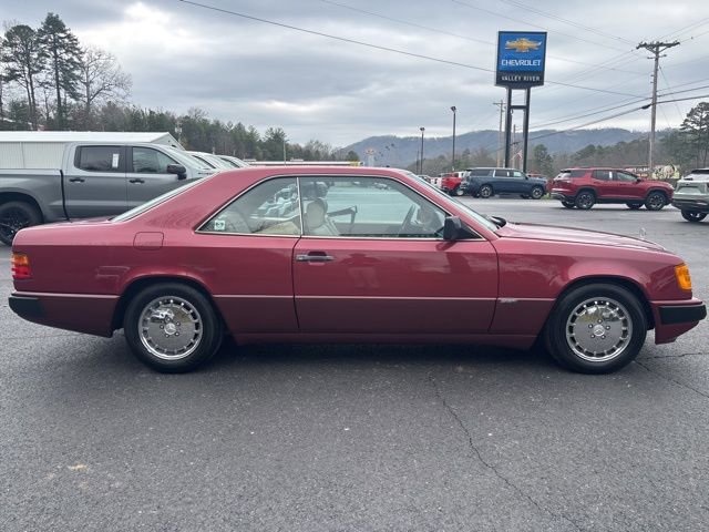 Used 1989 Mercedes-Benz 300 CE Coupe image 3