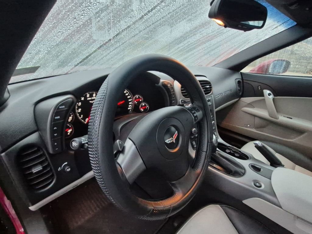 Used 2007 Chevrolet Corvette Base w/ Preferred Equipment Group image 10