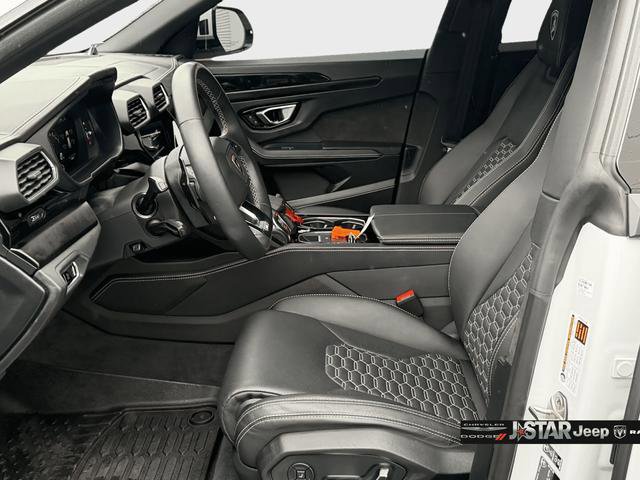 Used 2022 Lamborghini Urus image 9