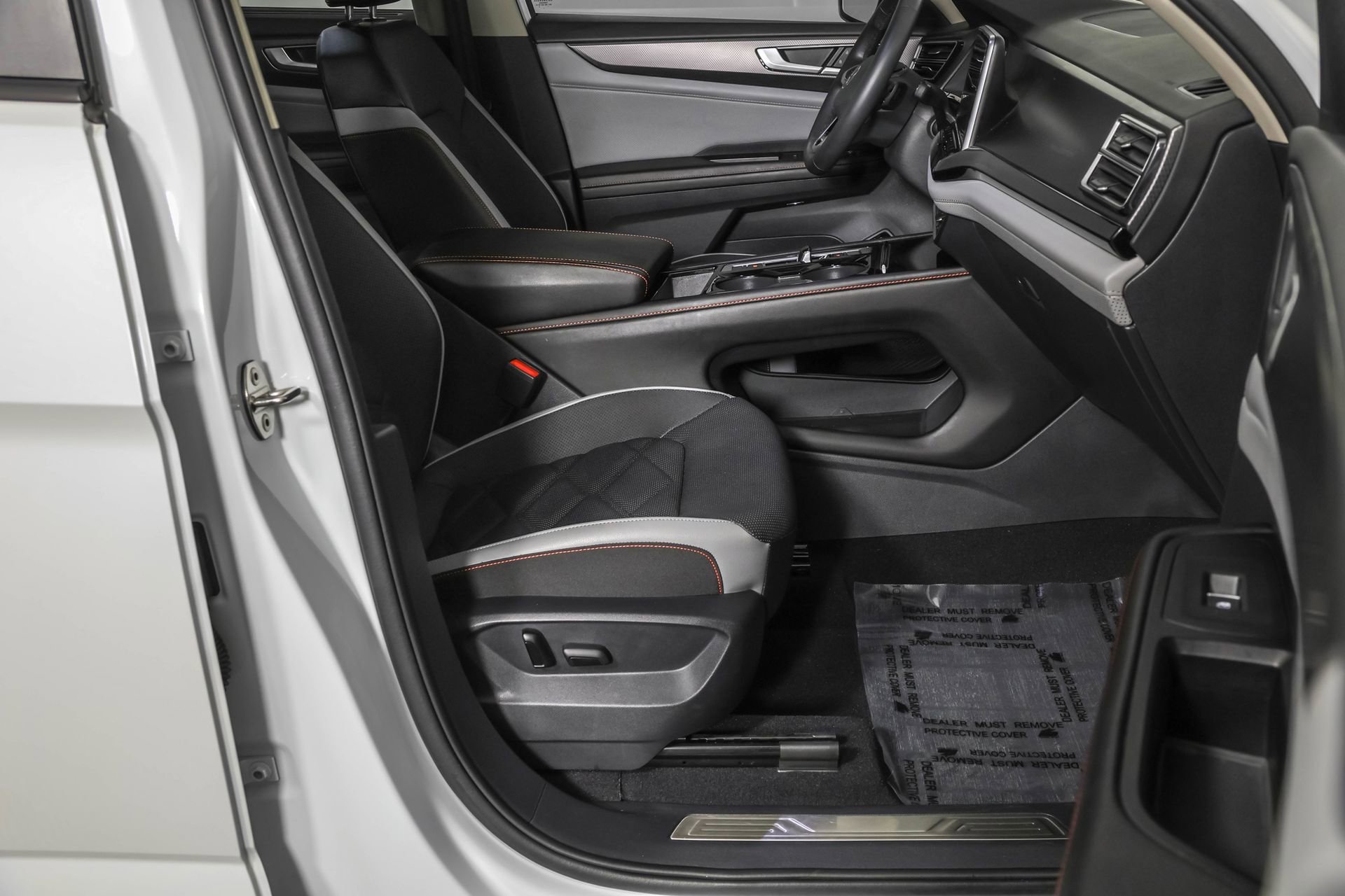 Used 2024 Volkswagen Atlas Peak Edition SEL image 49