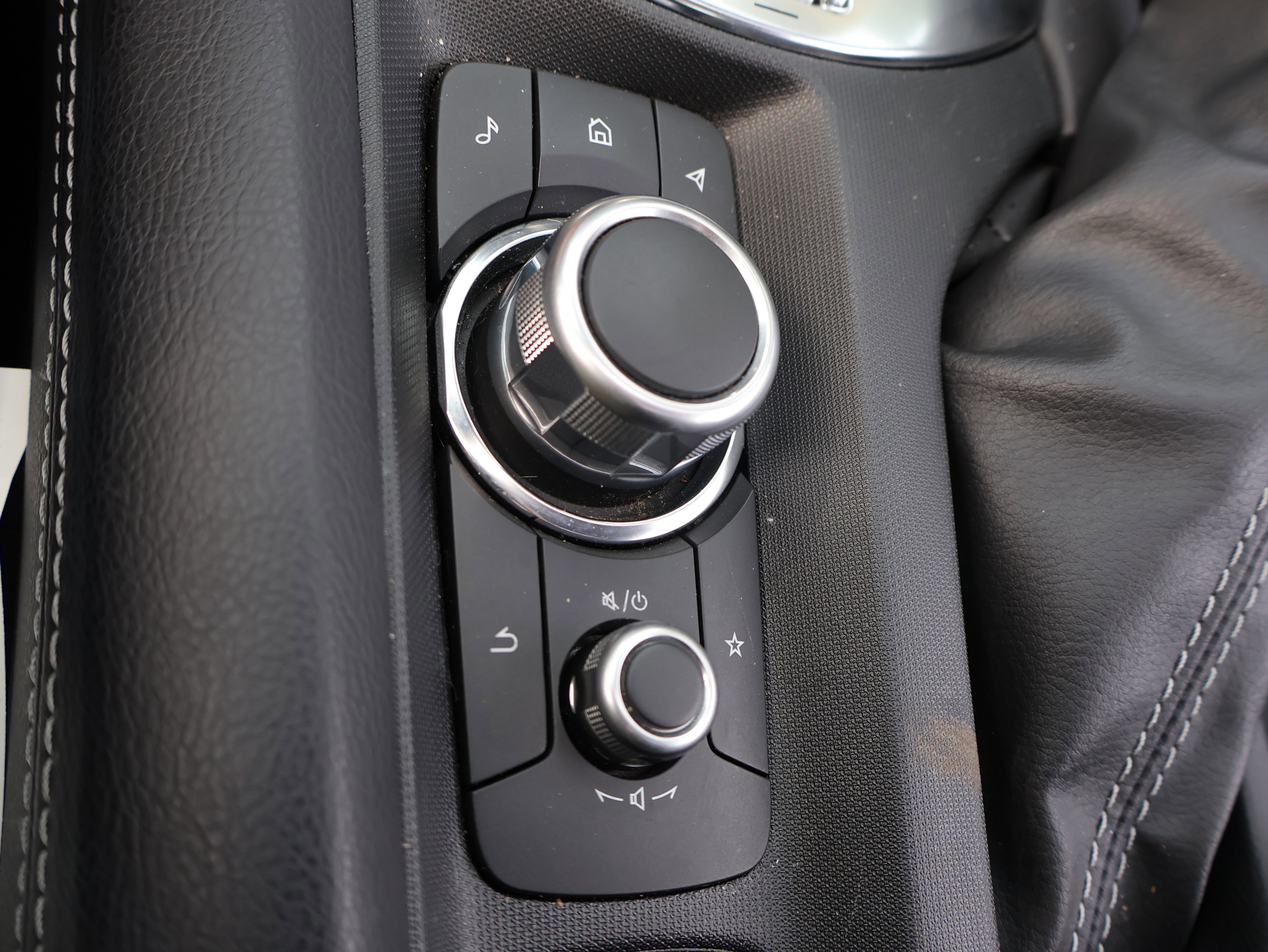 Used 2024 MAZDA MX-5 Miata RF Grand Touring image 27