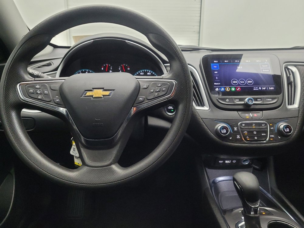 Used 2024 Chevrolet Malibu LT image 22