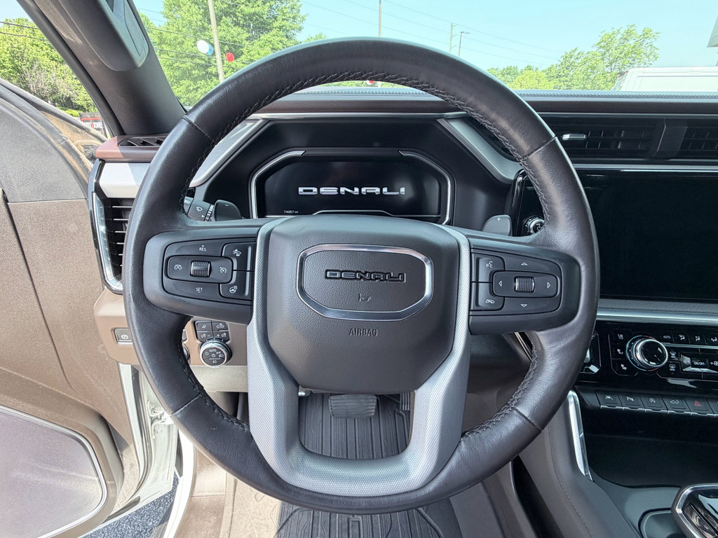 Used 2022 GMC Sierra 1500 Denali AWD/4WD image 13