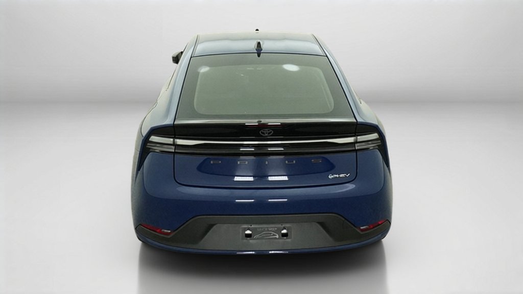 New 2027 Toyota Prius Plug-In Hybrid FWD image 25
