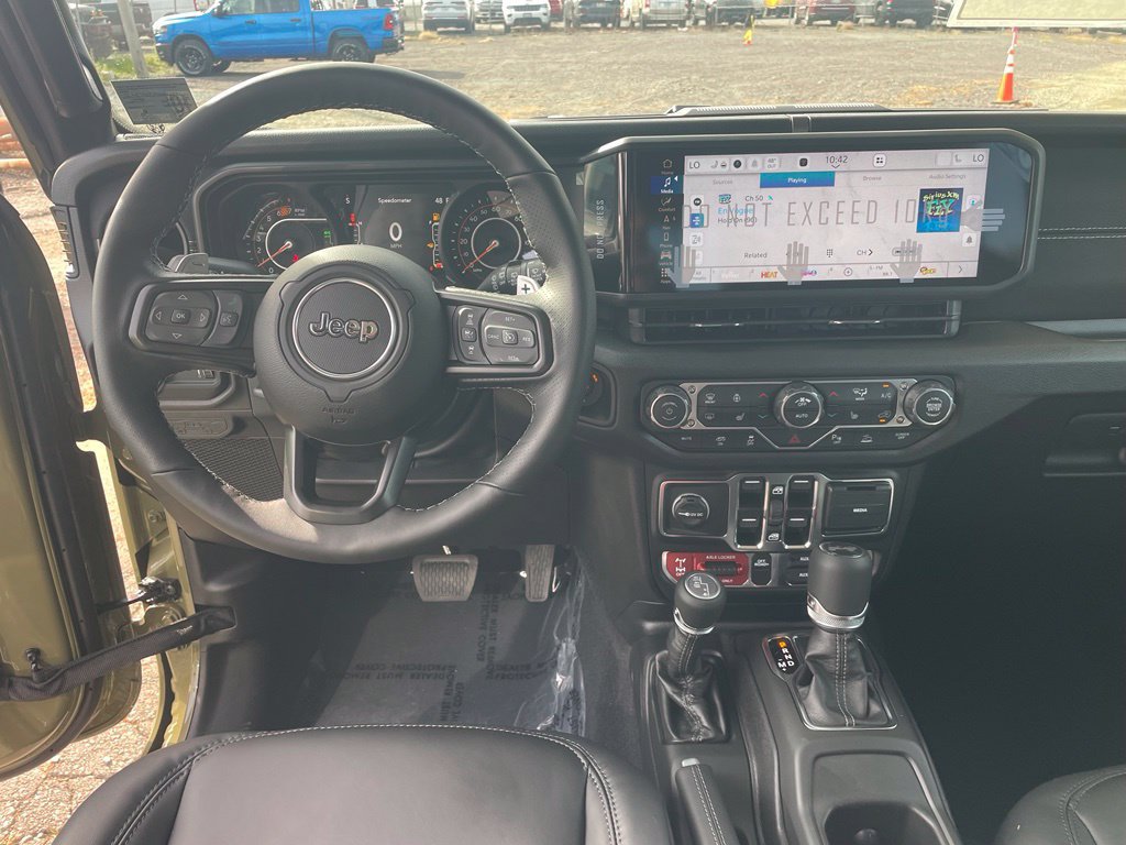 New 2027 Jeep Wrangler Unlimited Rubicon 392 AWD/4WD image 4