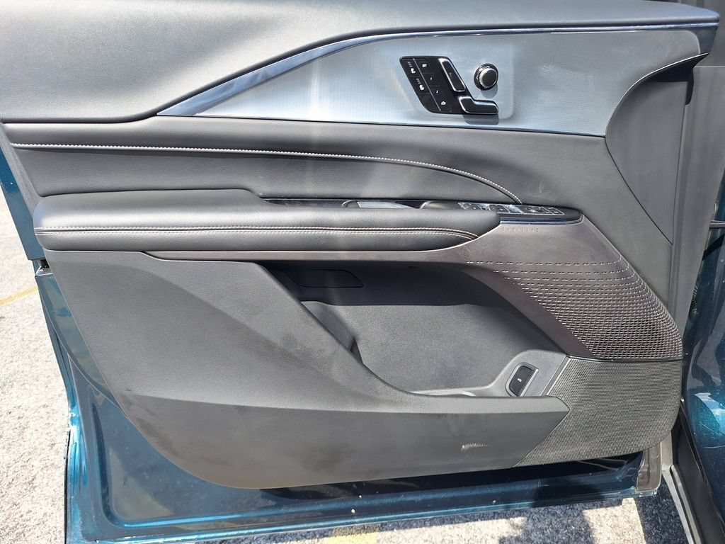 Certified 2024 Cadillac Lyriq Tech AWD/4WD image 30