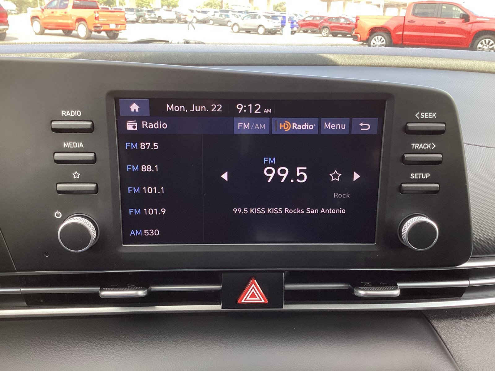 Used 2024 Hyundai Elantra SE FWD image 20