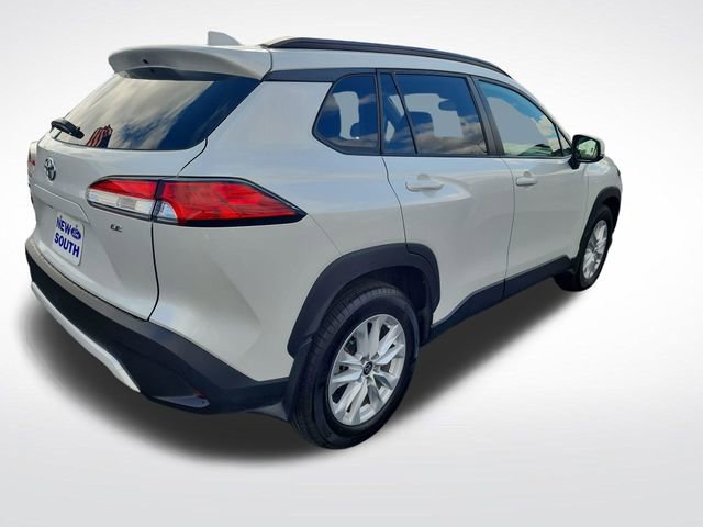 Used 2023 Toyota Corolla Cross LE image 5