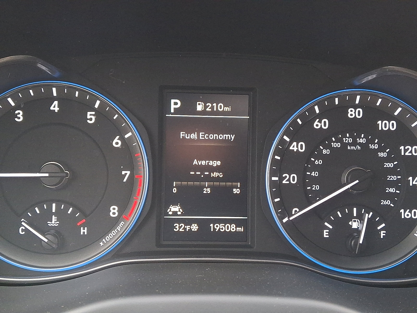 Certified 2021 Hyundai Kona Limited w/ Cargo Package image 19